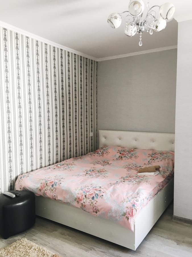 Holiday Hostel House Bishkek Luaran gambar