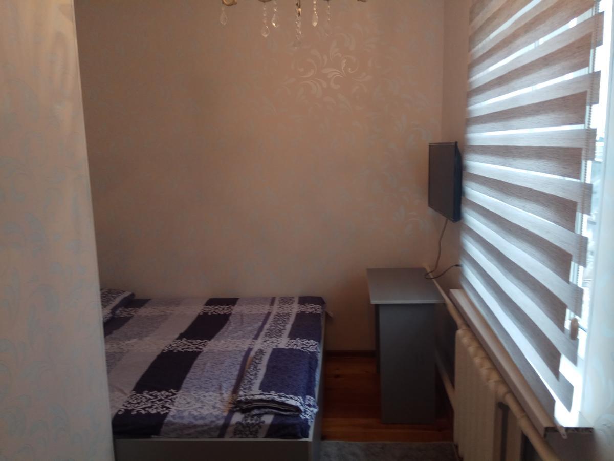 Holiday Hostel House Bishkek Luaran gambar